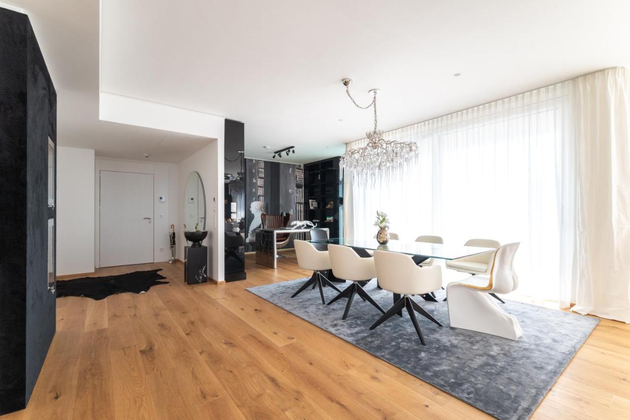 Exclusive 2Br Skyline Penthouse By Hm Apartment Wina Bagian luar foto
