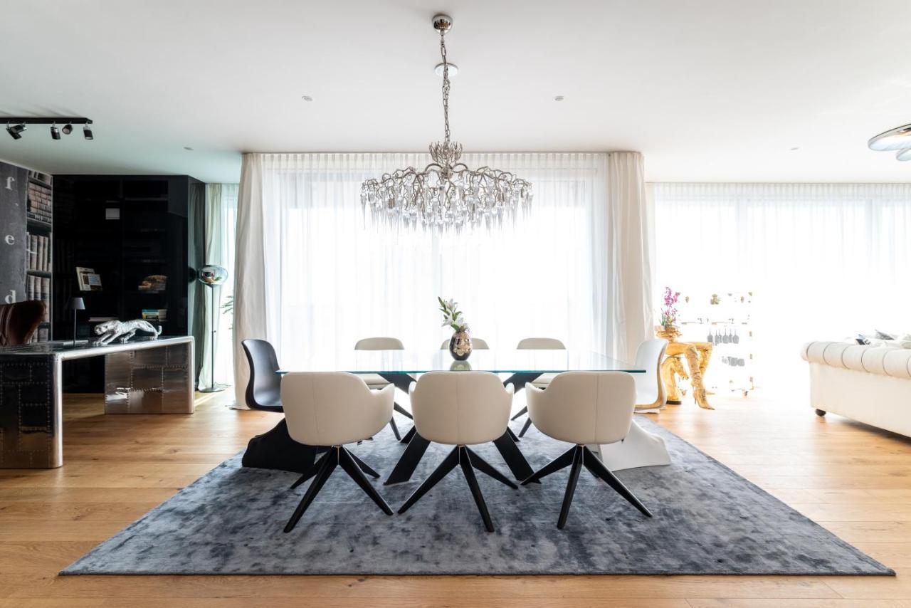 Exclusive 2Br Skyline Penthouse By Hm Apartment Wina Bagian luar foto