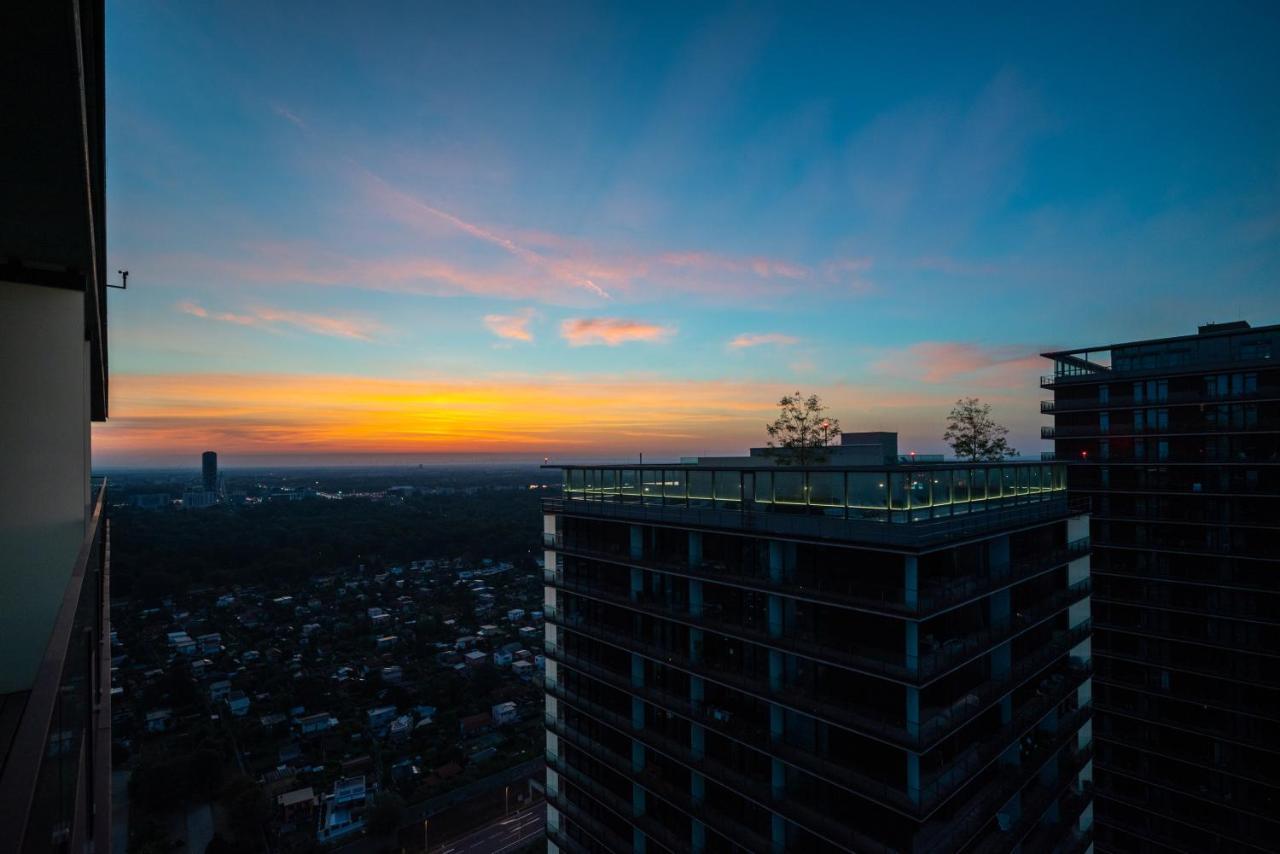 Exclusive 2Br Skyline Penthouse By Hm Apartment Wina Bagian luar foto