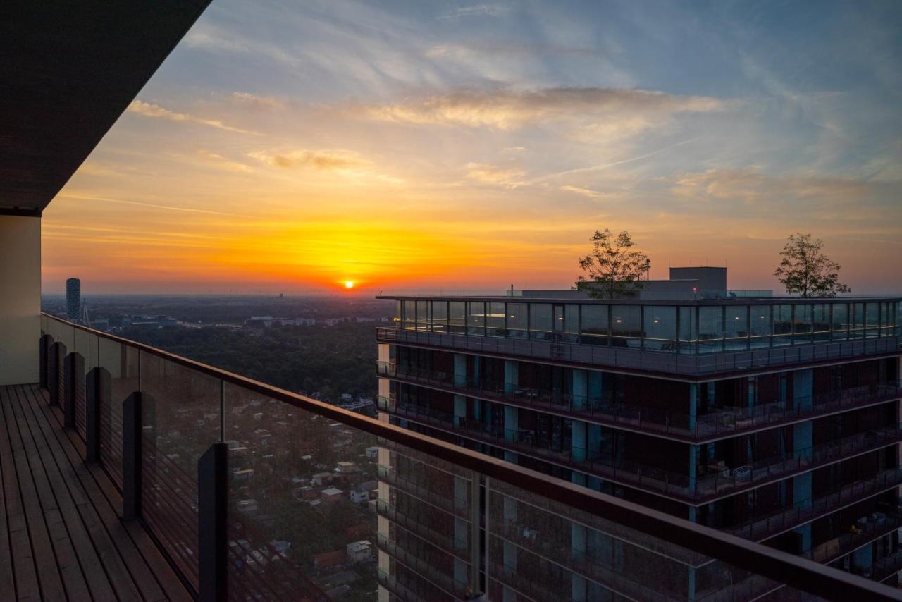 Exclusive 2Br Skyline Penthouse By Hm Apartment Wina Bagian luar foto